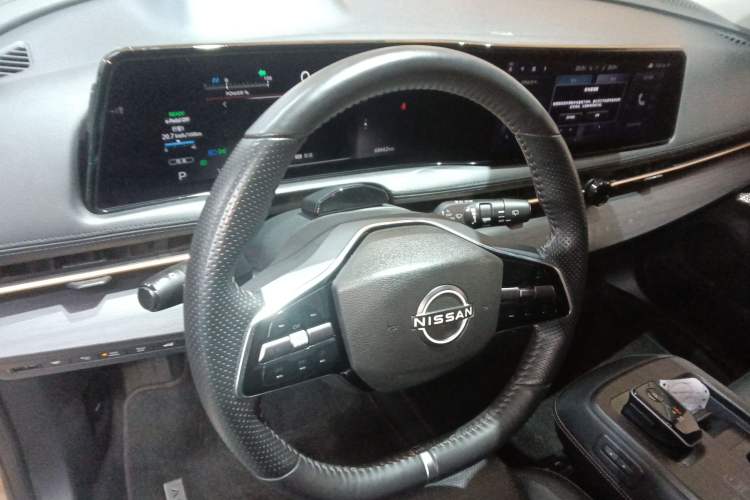 Used Nissan ARIYA 2022 Two-Wheel Drive Long Range Top-Tier Version Center Console