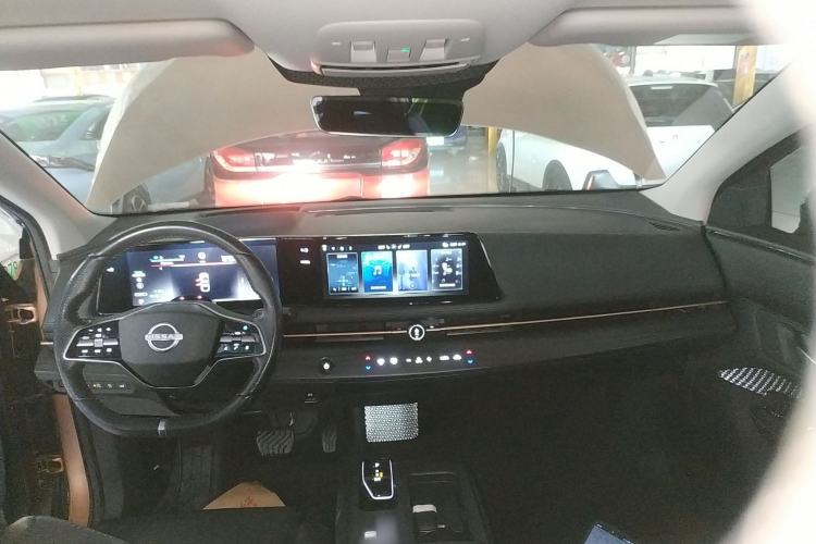 Used Nissan ARIYA 2022 Two-Wheel Drive Long Range Top-Tier Version Center Console
