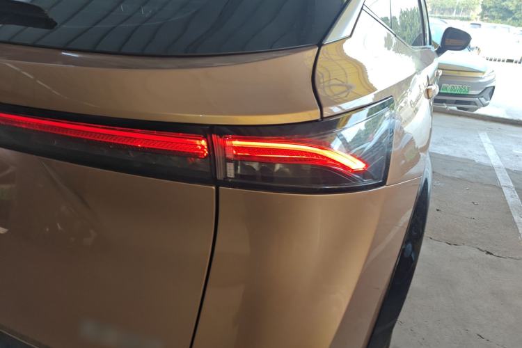 Used Nissan ARIYA 2022 Two-Wheel Drive Long-Range Version Exterior 6