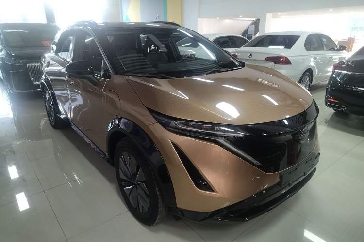 Used Nissan ARIYA 2022 Two-Wheel Drive Long Range Top-Tier Version Front Right 45 Deg