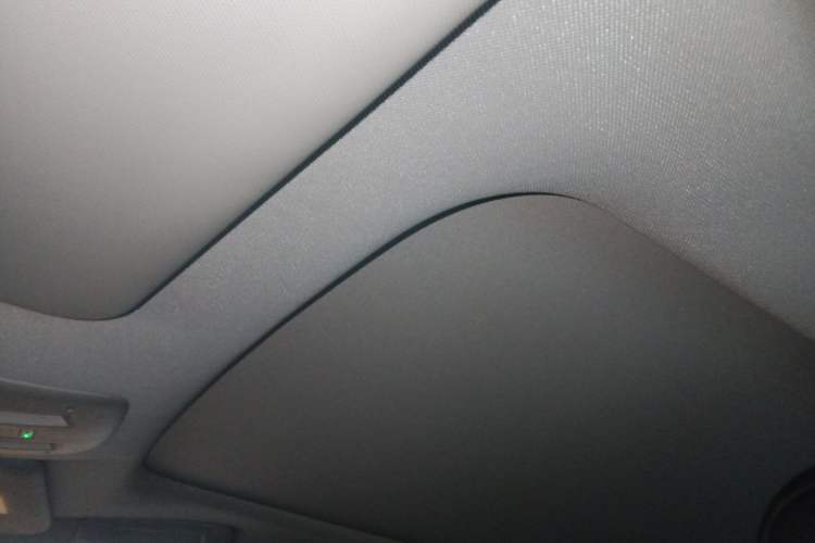 Used Nissan ARIYA 2022 Two-Wheel Drive Long Range Top-Tier Version Headliner
