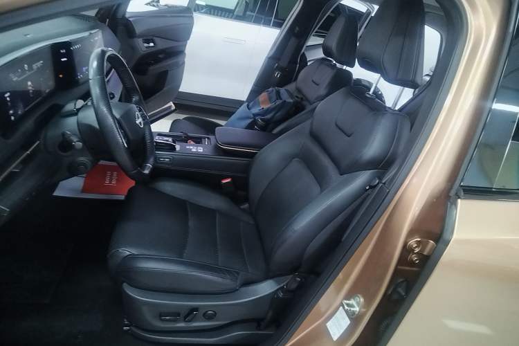 Used Nissan ARIYA 2022 Two-Wheel Drive Long Range Top-Tier Version Left Front Seat