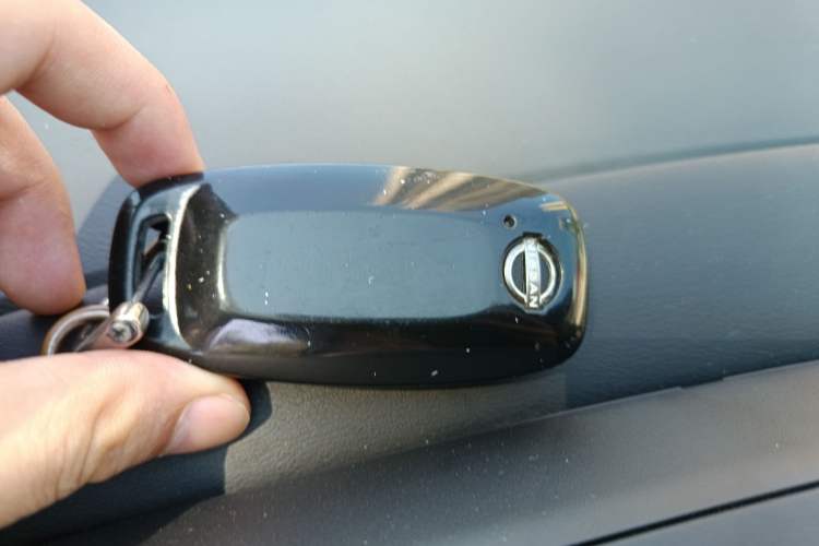 Used Nissan ARIYA 2022 Two-Wheel Drive Long-Range Version Vehicle Key