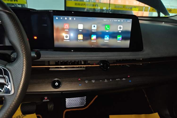 Used Nissan ARIYA 2022 Four-Wheel-Drive High-Performance Top-Tier Model Audio And AC Panel