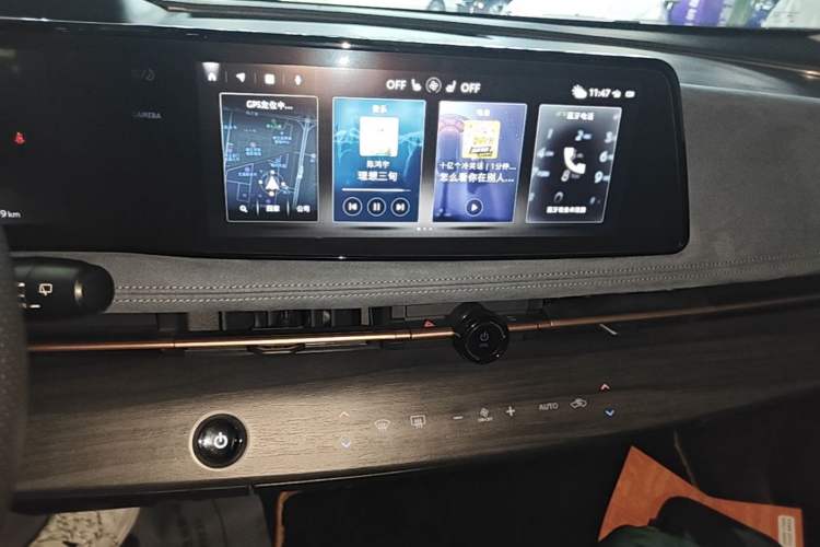 Used Nissan ARIYA 2022 Four-Wheel-Drive High-Performance Top-Tier Model Audio And AC Panel