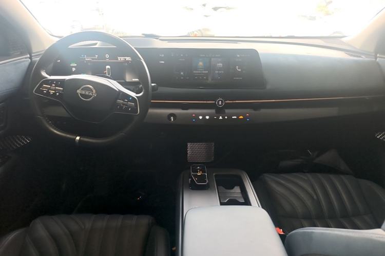 Used Nissan ARIYA 2022 Four-Wheel-Drive High-Performance Top-Tier Model Center Console