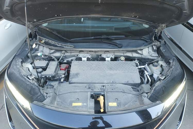Used Nissan ARIYA 2022 Four-Wheel-Drive High-Performance Top-Tier Model Engine Bay