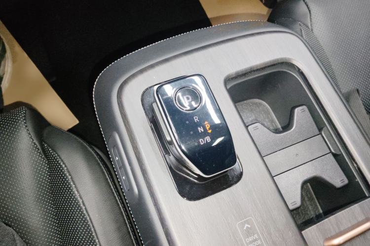 Used Nissan ARIYA 2022 Two-Wheel Drive Long Range Top-Tier Version Gear Lever