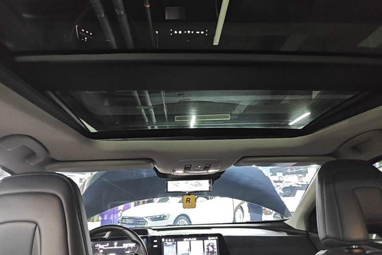 Used Nissan ARIYA 2022 Four-Wheel-Drive High-Performance Top-Tier Model Headliner