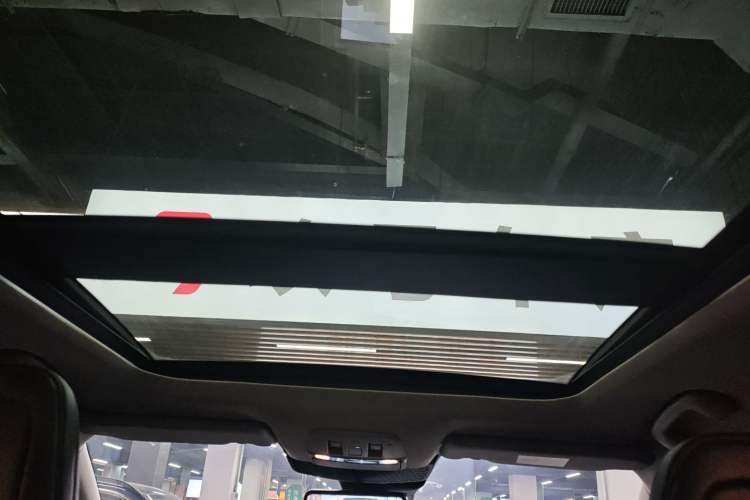 Used Nissan ARIYA 2022 Two-Wheel Drive Long Range Top-Tier Version Headliner