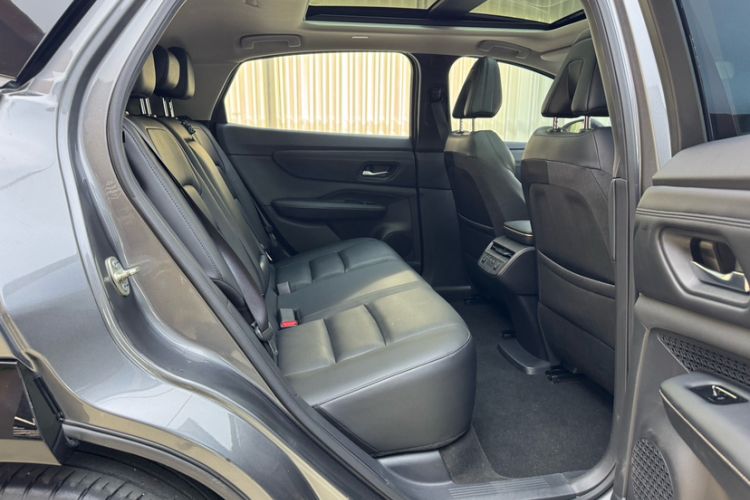 Used Nissan ARIYA 2022 Two-Wheel Drive Long Range Top-Tier Version Interior 3