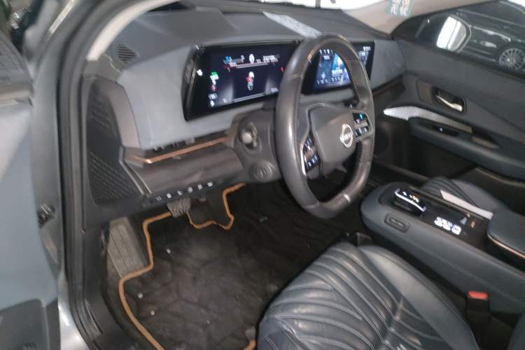 Used Nissan ARIYA 2022 Four-Wheel-Drive High-Performance Top-Tier Model Interior 3