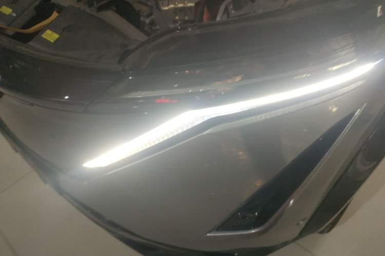Used Nissan ARIYA 2022 Four-Wheel-Drive High-Performance Top-Tier Model Left Front Headlight