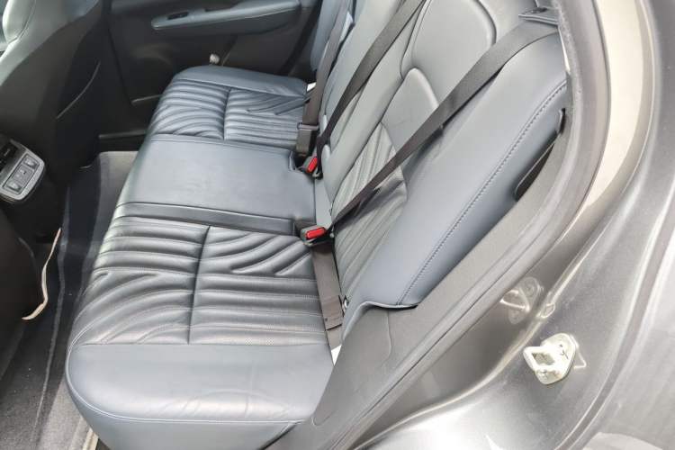 Used Nissan ARIYA 2022 Four-Wheel-Drive High-Performance Top-Tier Model Left Rear Seat