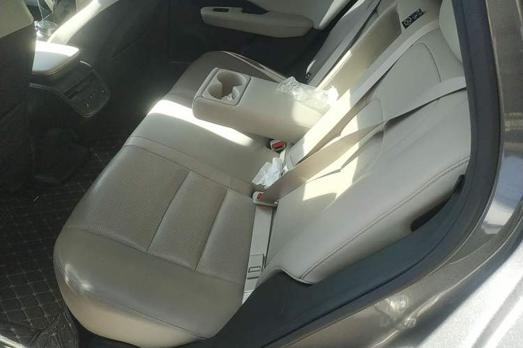 Used Nissan ARIYA 2022 Two-Wheel Drive Long-Range Version Left Rear Seat