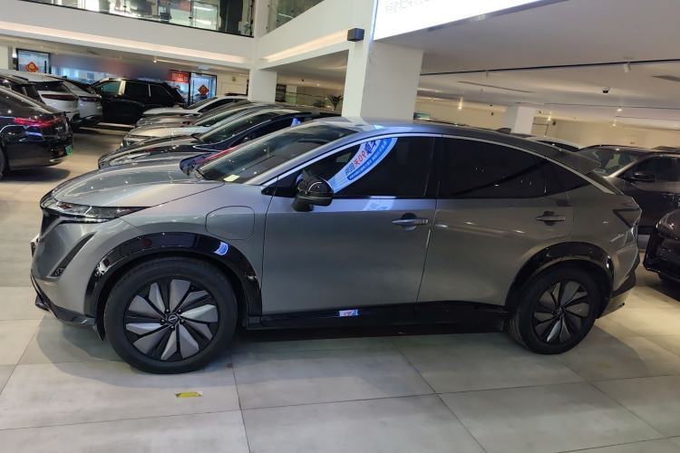 Used Nissan ARIYA 2022 Two-Wheel Drive Long-Range Version Left Side
