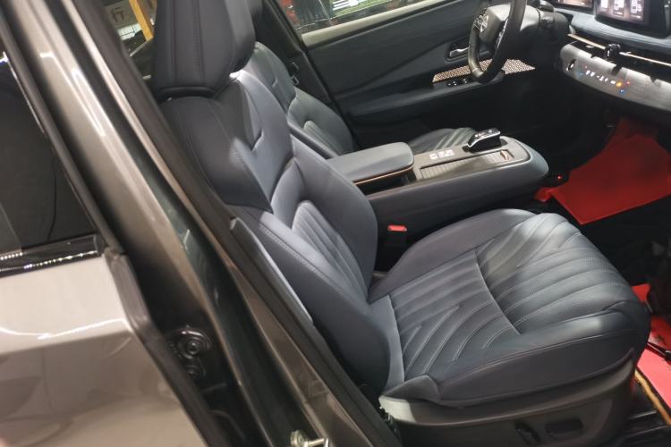 Used Nissan ARIYA 2022 Four-Wheel-Drive High-Performance Top-Tier Model Right Front Seat
