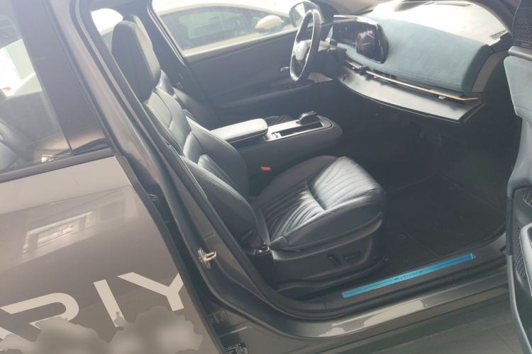 Used Nissan ARIYA 2022 Four-Wheel-Drive High-Performance Top-Tier Model Right Front Seat