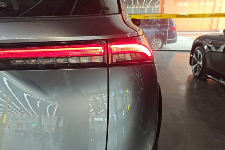 Used Nissan ARIYA 2022 Four-Wheel-Drive High-Performance Top-Tier Model Right Rear Taillight