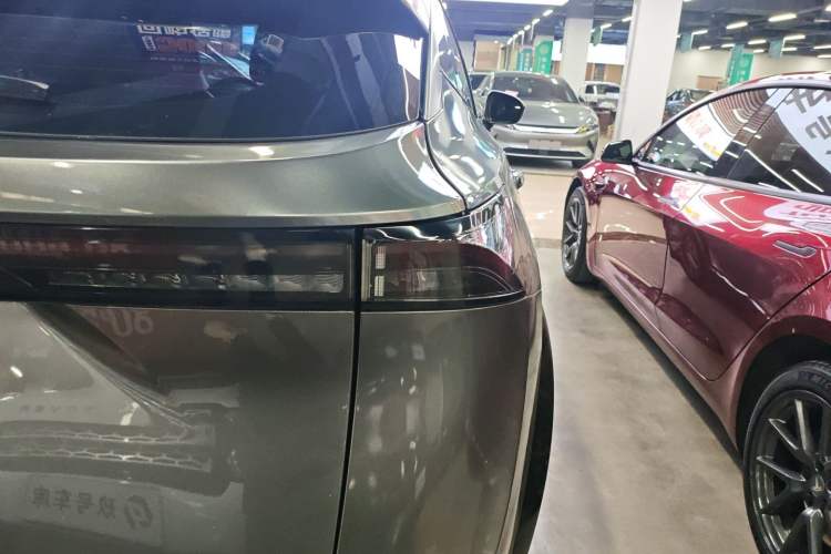 Used Nissan ARIYA 2022 Two-Wheel Drive Long Range Top-Tier Version Right Rear Taillight