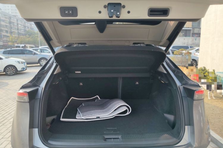 Used Nissan ARIYA 2022 Four-Wheel-Drive High-Performance Top-Tier Model Trunk