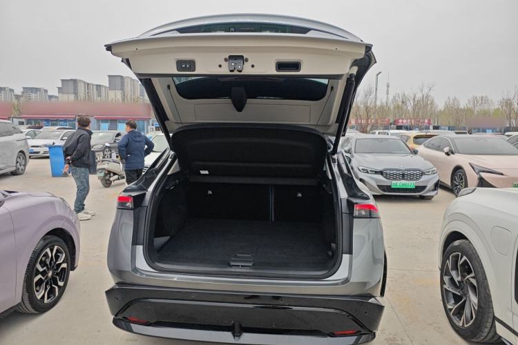 Used Nissan ARIYA 2022 Four-Wheel-Drive High-Performance Top-Tier Model Trunk