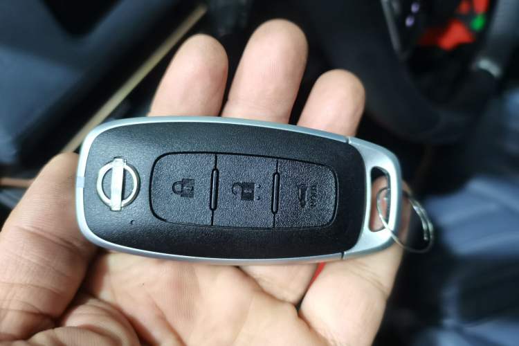 Used Nissan ARIYA 2022 Four-Wheel-Drive High-Performance Top-Tier Model Vehicle Key