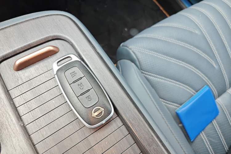 Used Nissan ARIYA 2022 Four-Wheel-Drive High-Performance Top-Tier Model Vehicle Key