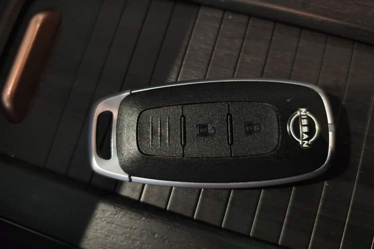 Used Nissan ARIYA 2022 Two-Wheel Drive Long-Range Version Vehicle Key