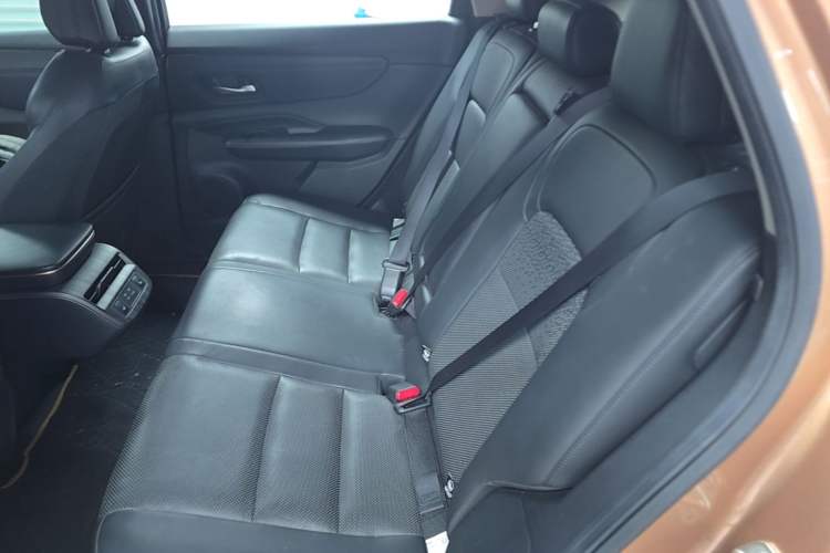 Used Nissan ARIYA 2022 Two-Wheel Drive Long Range Top-Tier Version Left Rear Seat