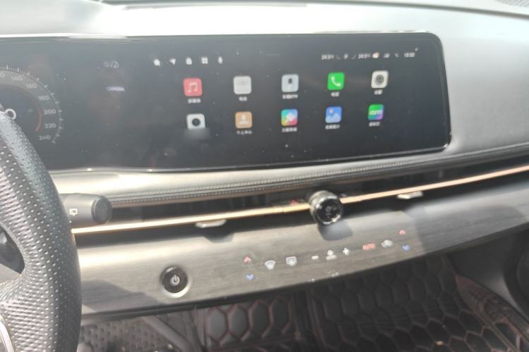 Used Nissan ARIYA 2022 Two-Wheel Drive Long Range Top-Tier Version Audio And AC Panel