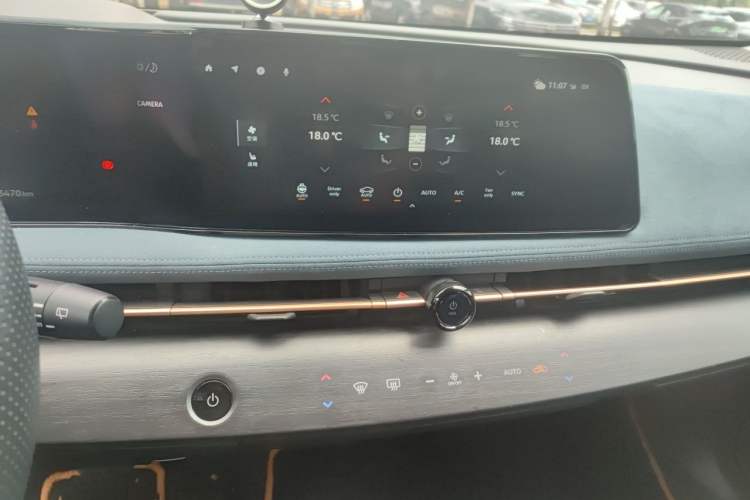 Used Nissan ARIYA 2022 Four-Wheel-Drive High-Performance Top-Tier Model Audio And AC Panel