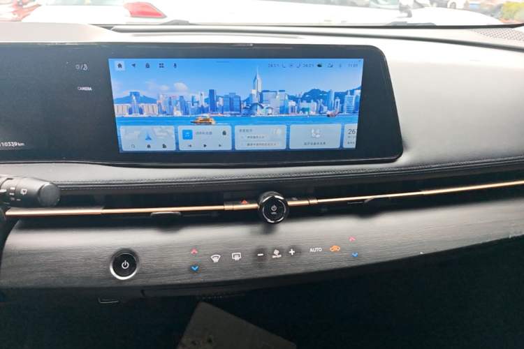 Used Nissan ARIYA 2022 Two-Wheel Drive Long Range Top-Tier Version Audio And AC Panel