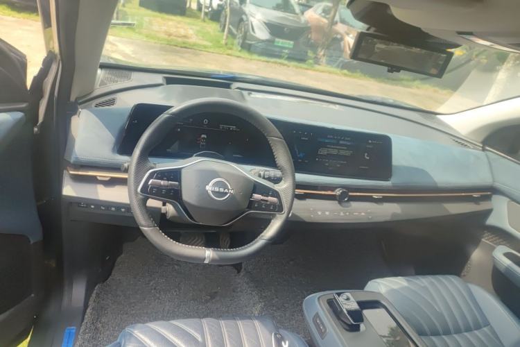 Used Nissan ARIYA 2022 Four-Wheel-Drive High-Performance Top-Tier Model Center Console