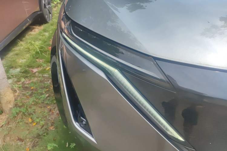 Used Nissan ARIYA 2022 Four-Wheel-Drive High-Performance Top-Tier Model Right Front Headlight