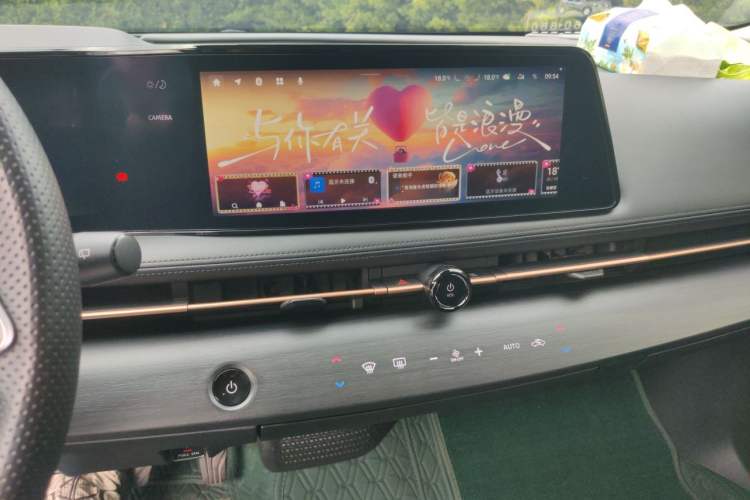 Used Nissan ARIYA 2022 Two-Wheel Drive Long Range Top-Tier Version Audio And AC Panel