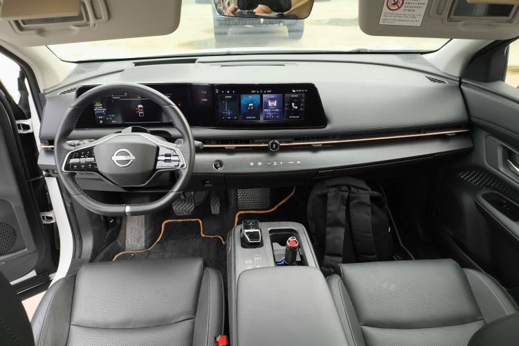 Used Nissan ARIYA 2022 Two-Wheel Drive Long Range Top-Tier Version Center Console