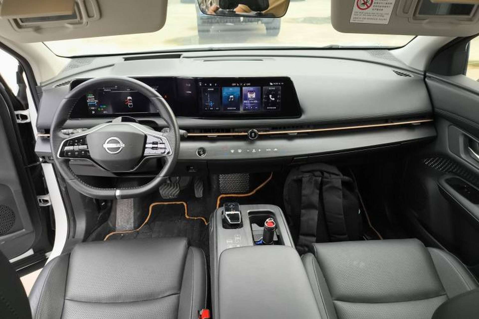 Used Nissan ARIYA 2022 Two-Wheel Drive Long Range Top-Tier Version Center Console