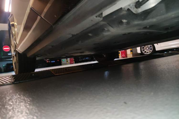 Used Nissan ARIYA 2022 Four-Wheel-Drive High-Performance Top-Tier Model Chassis Rear Left