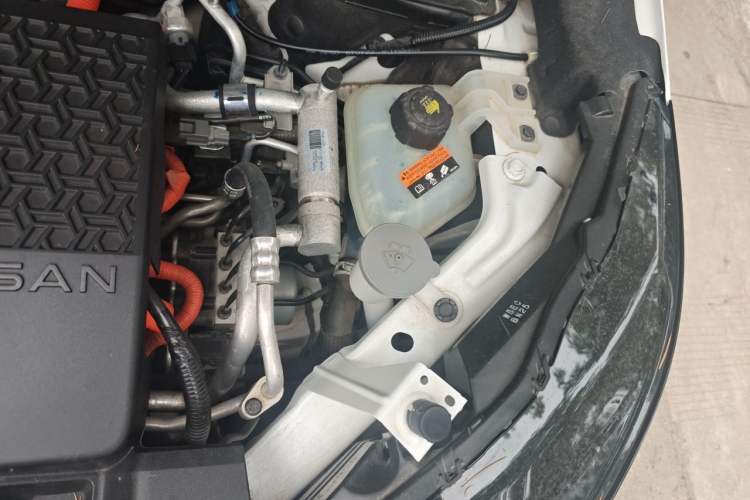 Used Nissan ARIYA 2022 Four-Wheel Drive High-Performance Version Engine Bay Left