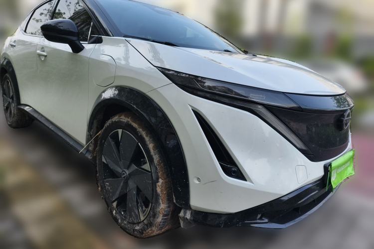 Used Nissan ARIYA 2022 Four-Wheel-Drive High-Performance Top-Tier Model Front Right 45 Deg