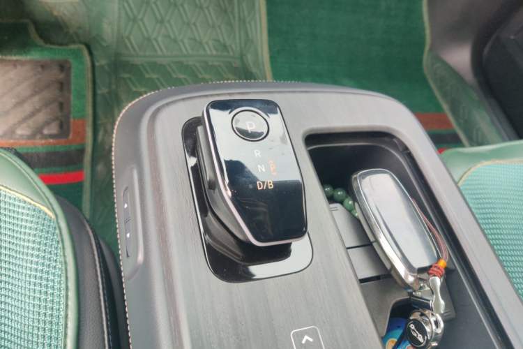 Used Nissan ARIYA 2022 Two-Wheel Drive Long Range Top-Tier Version Gear Lever