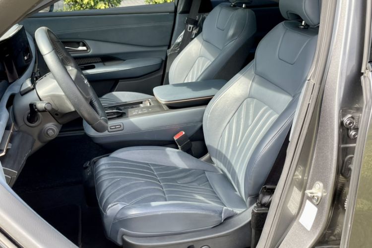 Used Nissan ARIYA 2022 Four-Wheel-Drive High-Performance Top-Tier Model Left Front Seat