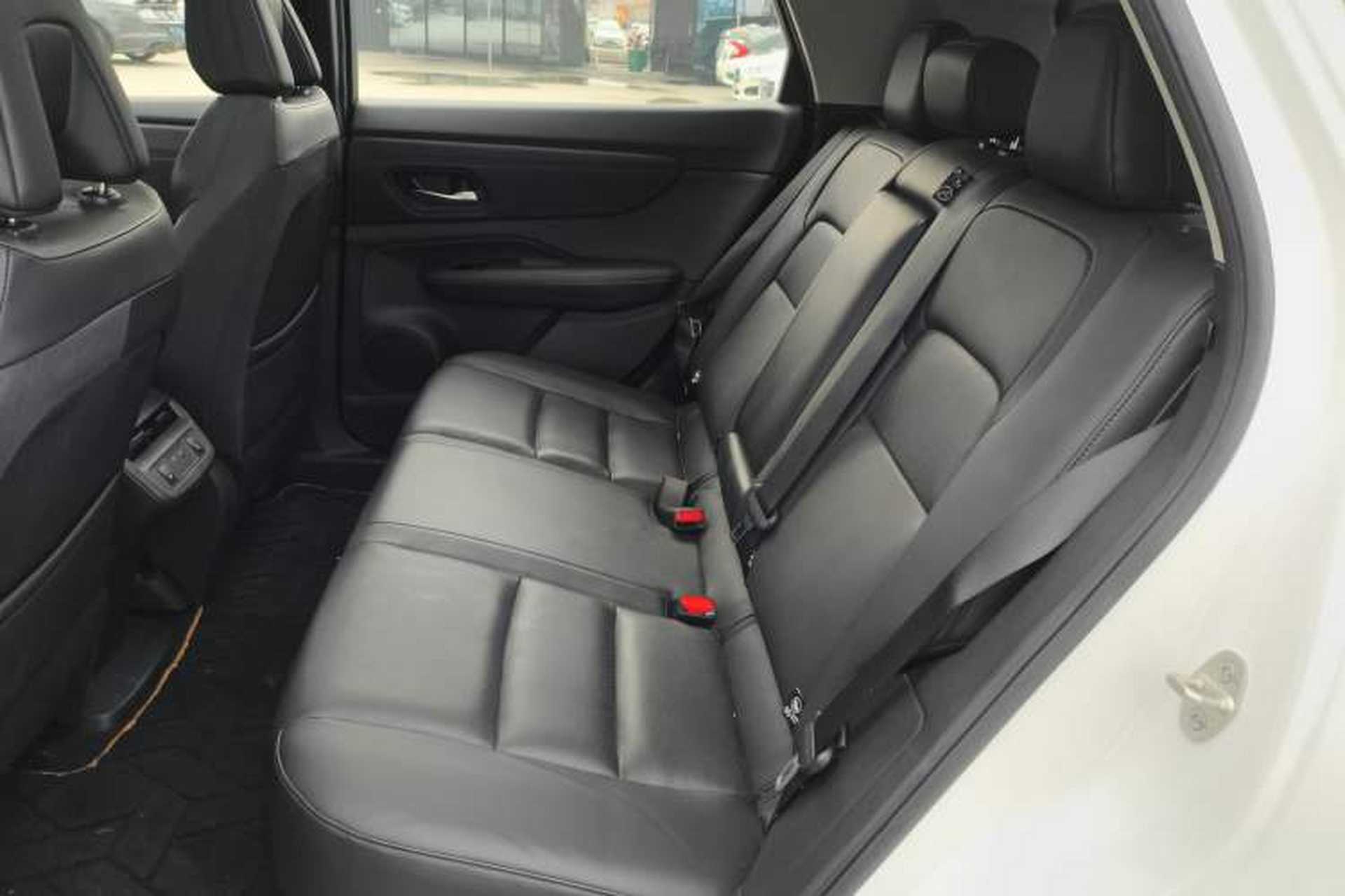 Used Nissan ARIYA 2022 Two-Wheel Drive Long Range Top-Tier Version Left Rear Seat