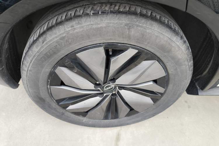 Used Nissan ARIYA 2022 Two-Wheel Drive Long Range Top-Tier Version Right Rear Wheel Hub