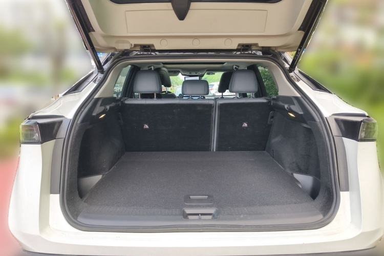 Used Nissan ARIYA 2022 Four-Wheel-Drive High-Performance Top-Tier Model Trunk