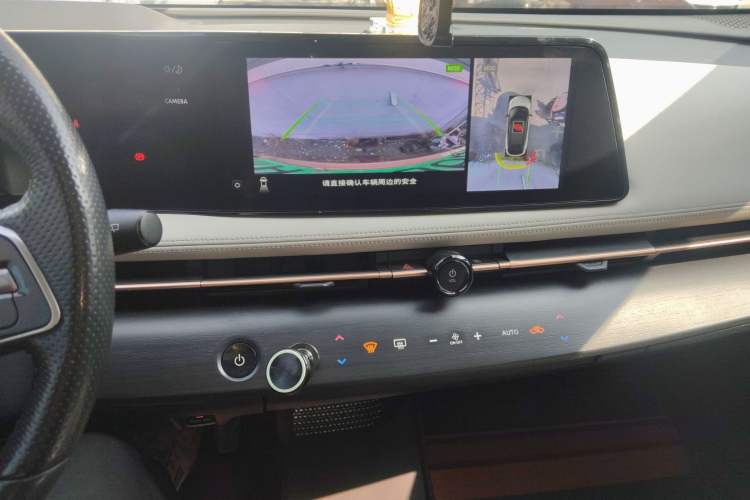 Used Nissan ARIYA 2022 Two-Wheel Drive Long Range Top-Tier Version Audio And AC Panel