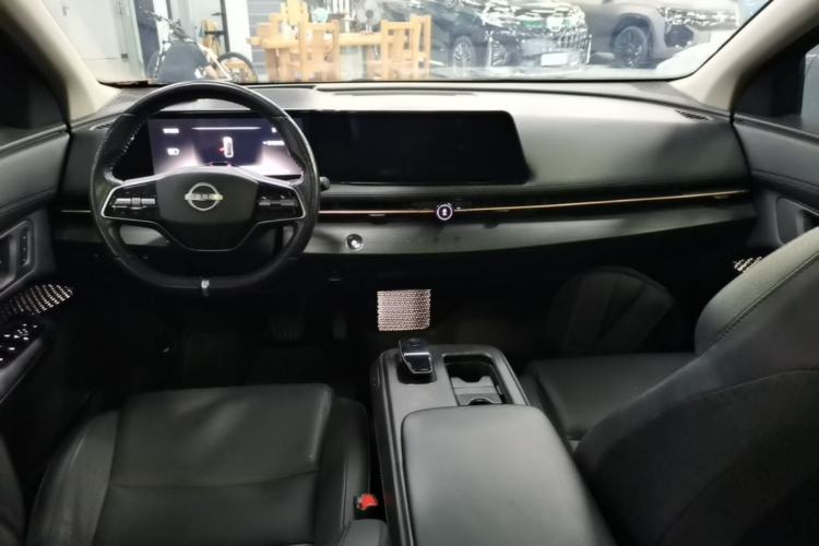 Used Nissan ARIYA 2022 Two-Wheel Drive Long Range Top-Tier Version Center Console
