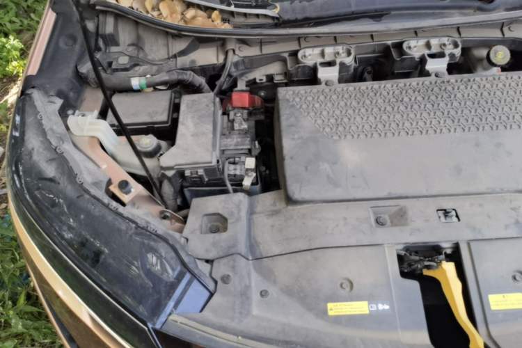 Used Nissan ARIYA 2022 Two-Wheel Drive Long Range Top-Tier Version Engine Bay Right