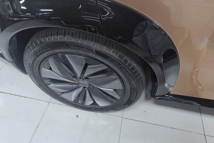 Used Nissan ARIYA 2022 Two-Wheel Drive Long Range Top-Tier Version Exterior 8